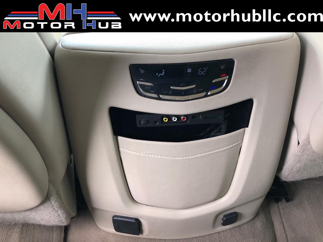 Used-2015-Cadillac-Escalade-Luxury