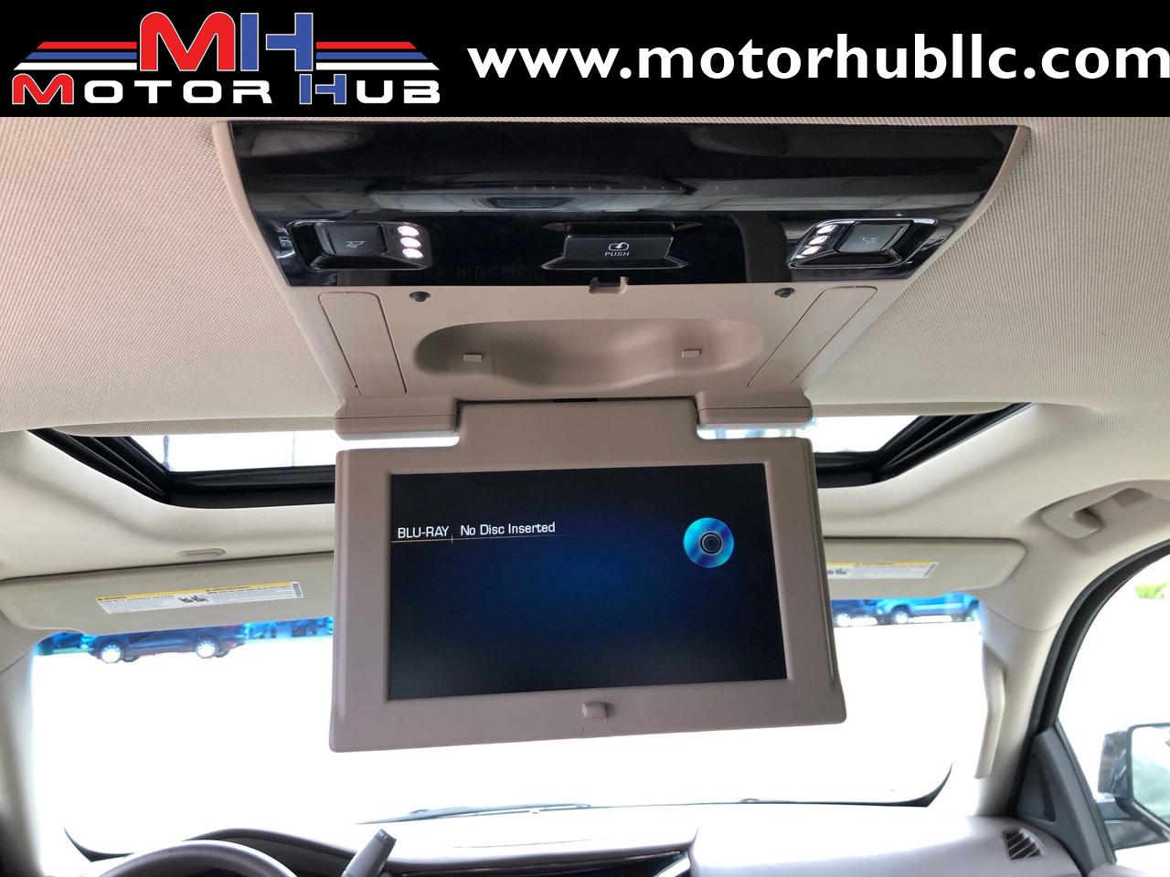 Used-2015-Cadillac-Escalade-Luxury