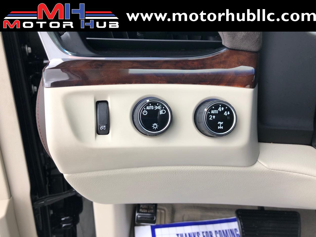 Used-2015-Cadillac-Escalade-Luxury