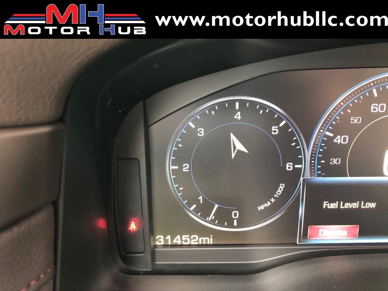 Used-2015-Cadillac-Escalade-Luxury