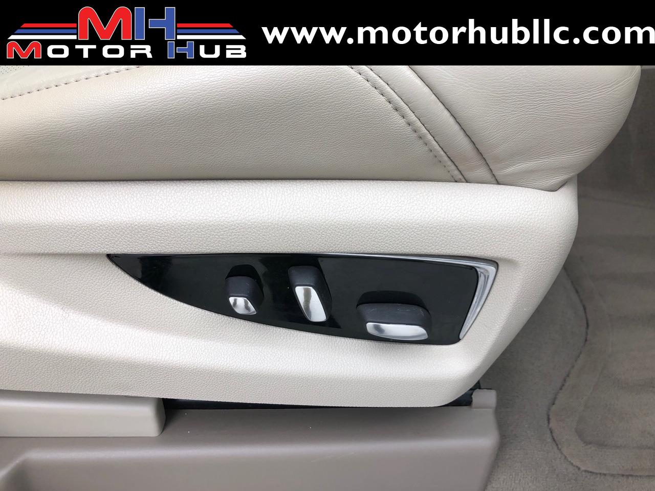 Used-2015-Cadillac-Escalade-Luxury