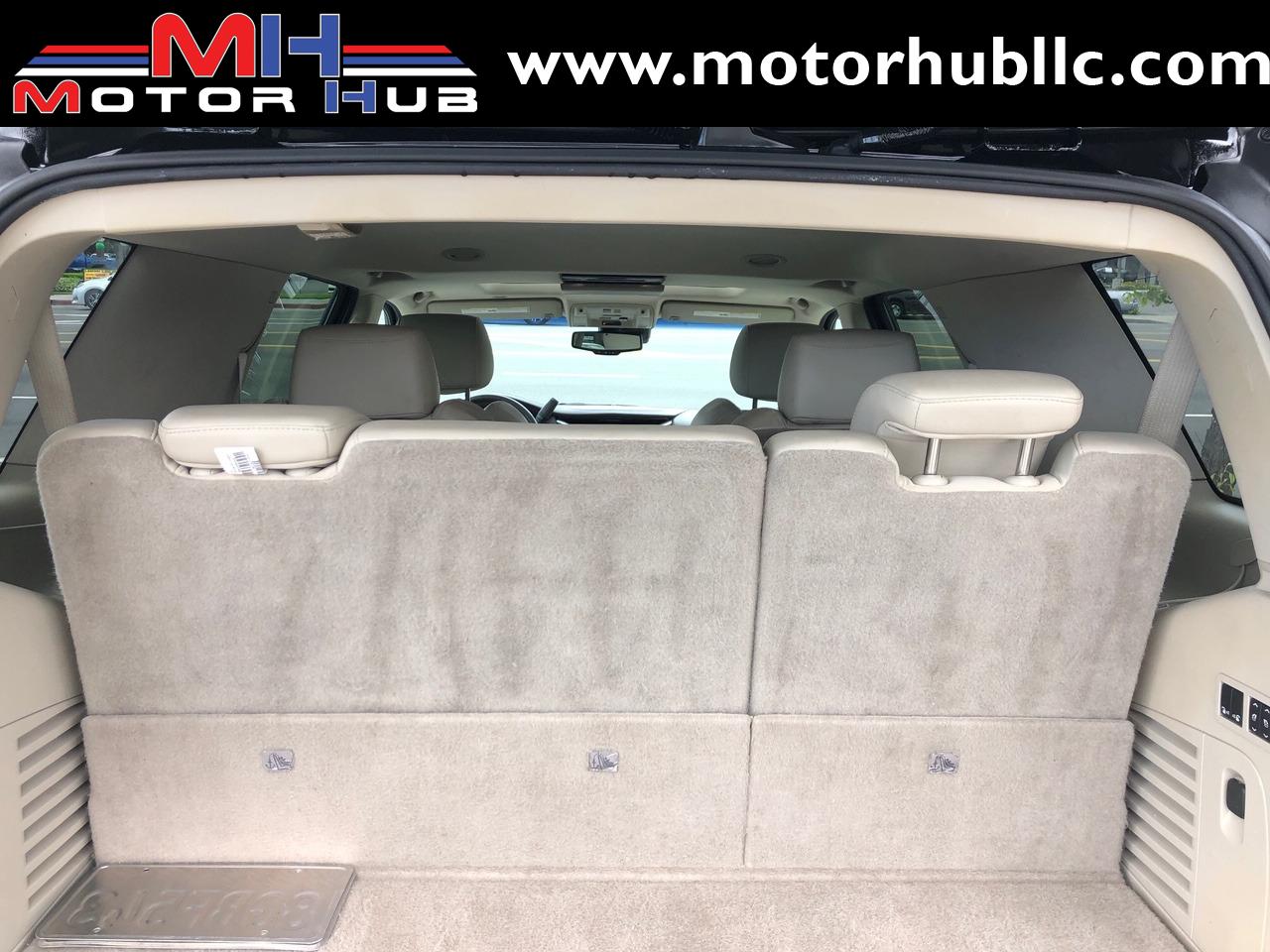 Used-2015-Cadillac-Escalade-Luxury