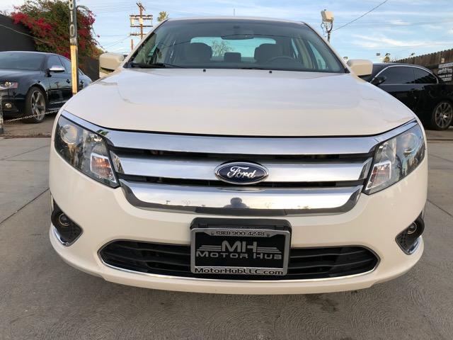 Used-2012-Ford-Fusion-Hybrid-Sedan