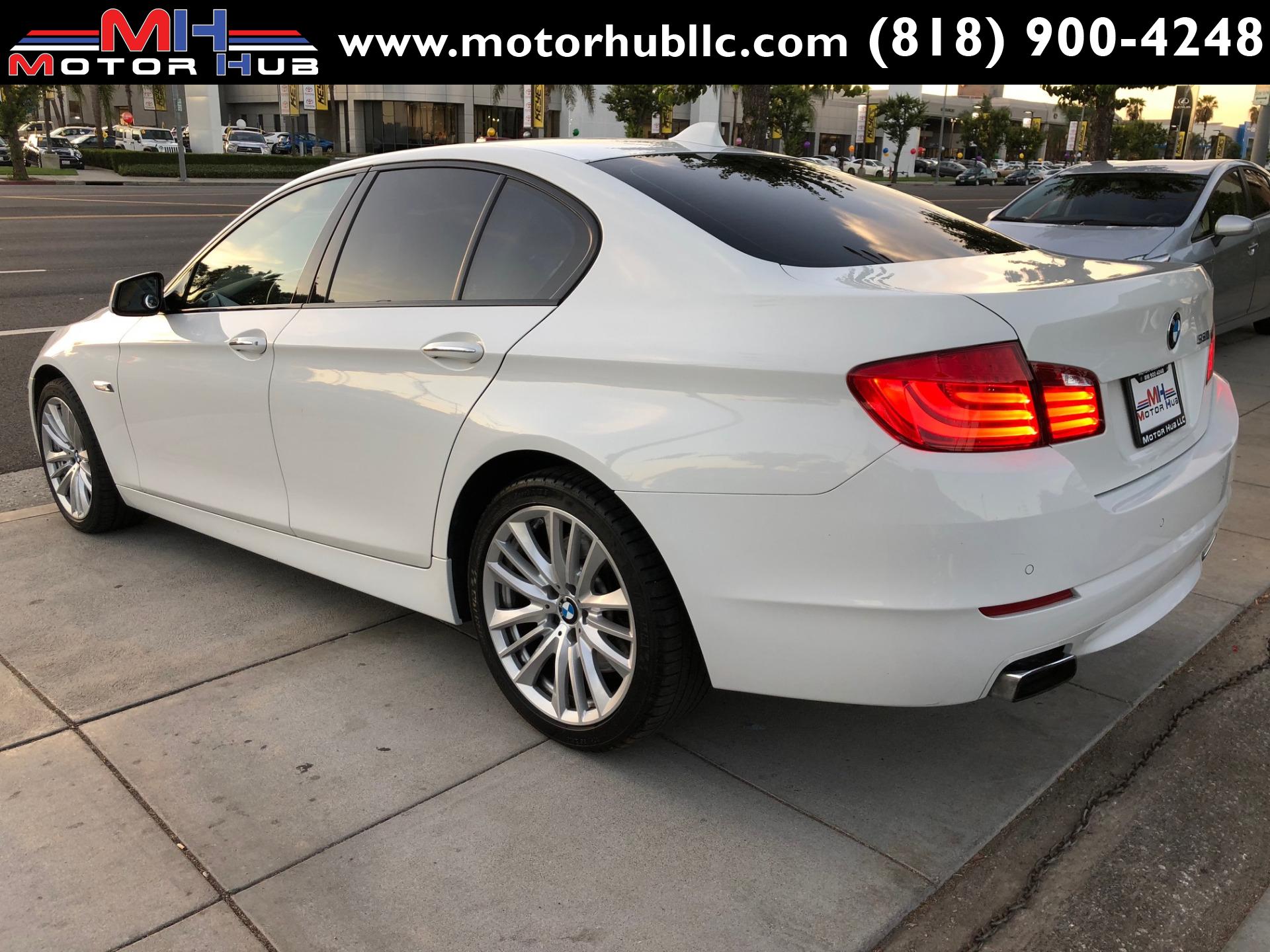 Used-2011-BMW-5-Series-550i